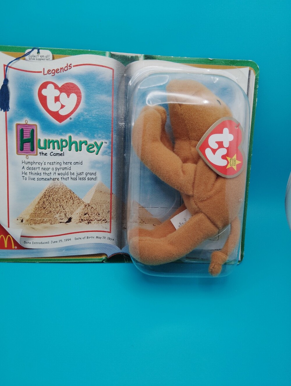 Ty Humphrey Camel Beanie Baby - Tan Plush with Heart Tag Vintage